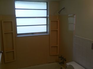 4028 Wright Ave, Saint Ann, MO