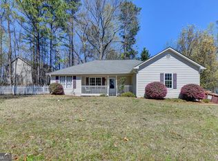 8615 Topaz Ct, Gainesville, GA 30506