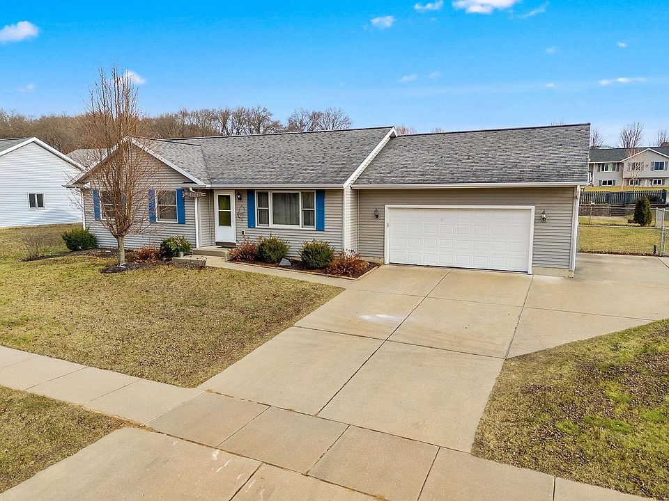 1st image of 2230 Doris Rd
