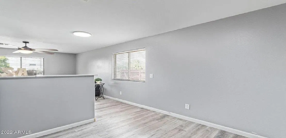 4 bed, 2500 sqft, $2,400 — Photo 4
