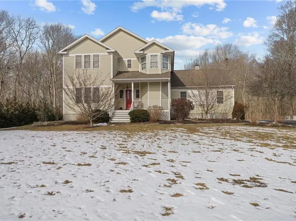 451 Westmoreland Ln N, Saunderstown, RI 02874