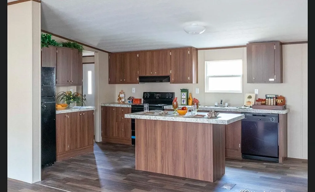 147 Meadow Crst — Photo 4