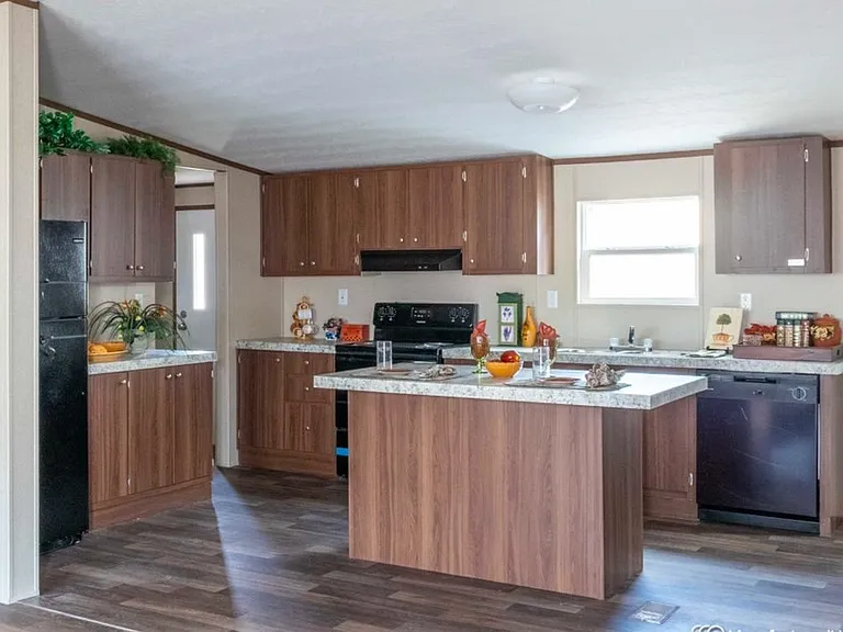 147 Meadow Crst — Photo 4