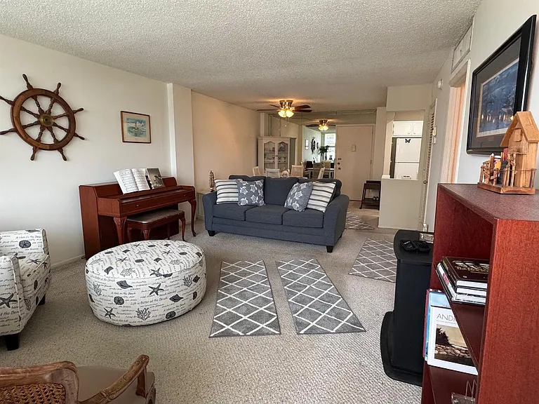 305 N Pompano Beach Blvd #507 — Photo 14