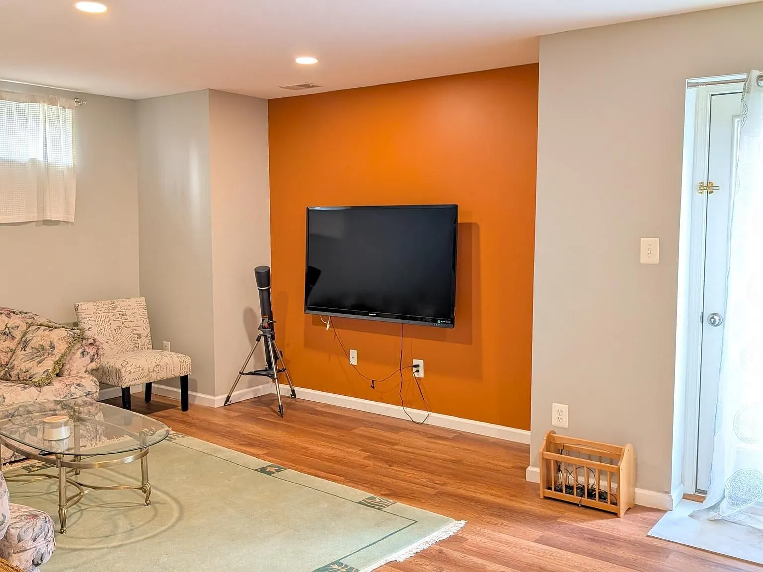 1 bed, 1.0 bath, 2872 sqft, $1,395 — Photo 3