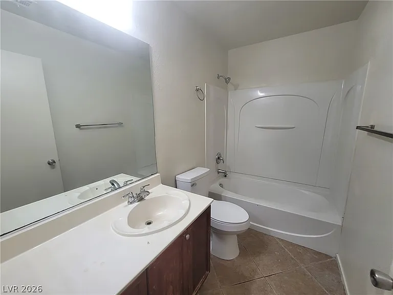3665 Remington Grove Ave — Photo 44