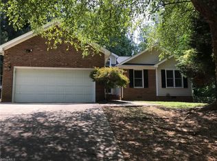 1309 Sherwood Dr, Reidsville, NC 27320
