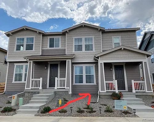 385 Rodden Dr Photo 1
