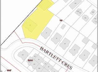 45 Bartlett Cres, Brookline, MA 02446