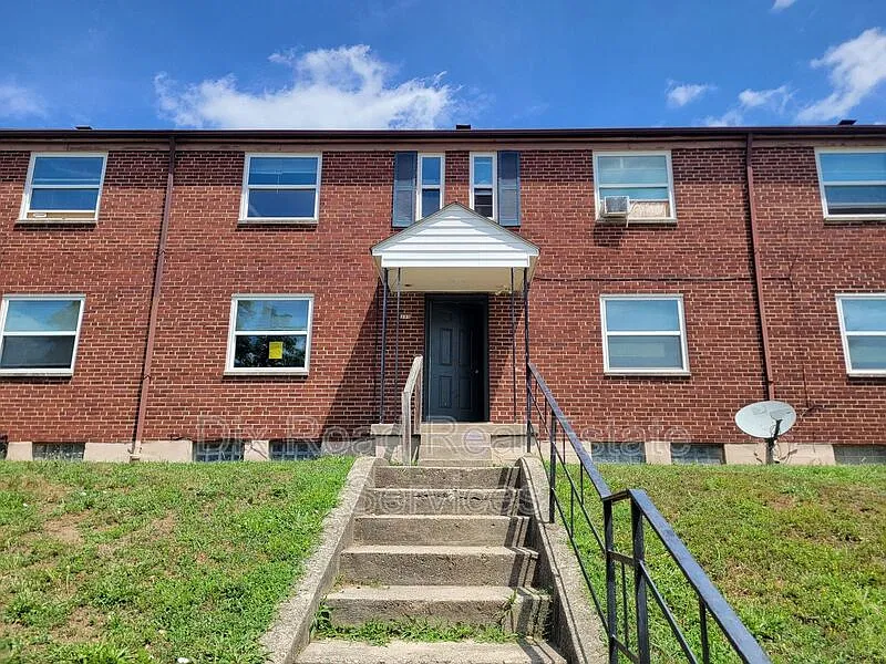 233A Ryburn Ave #A