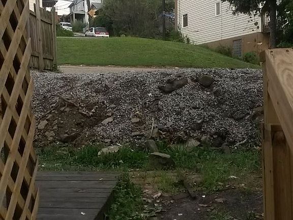 4th image of 35 Mount Oliver St #4870245