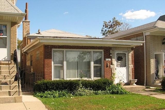 1st image of 3705 S 54th Ave