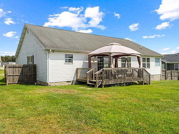 4th image of 3403 Barbourville Rd