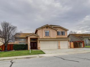 911 Leslie St, Hollister, CA