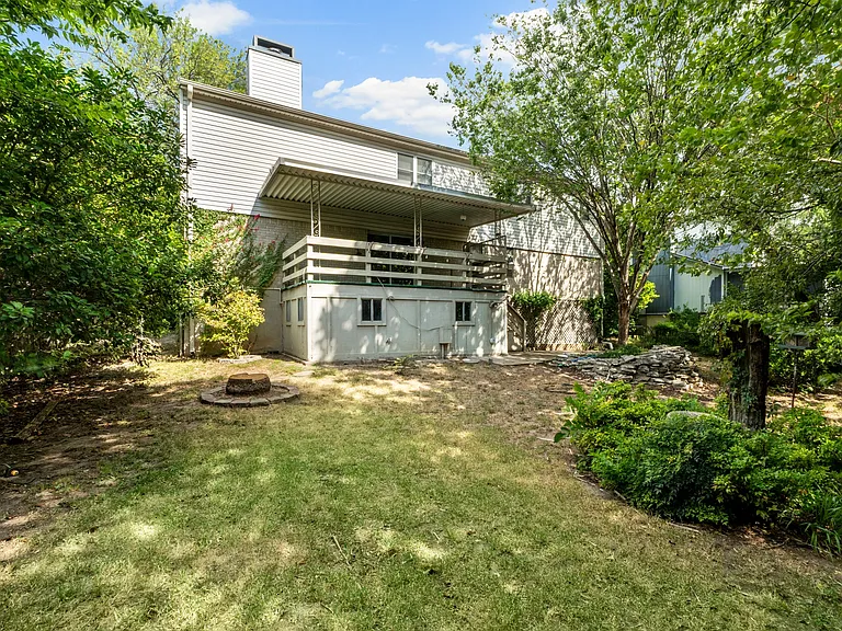 11809 Eubank Dr — Photo 30