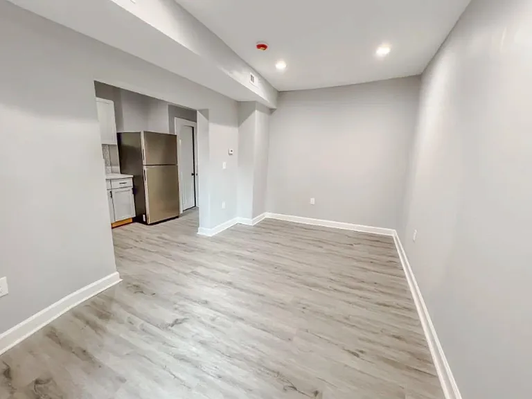 Unit Photo