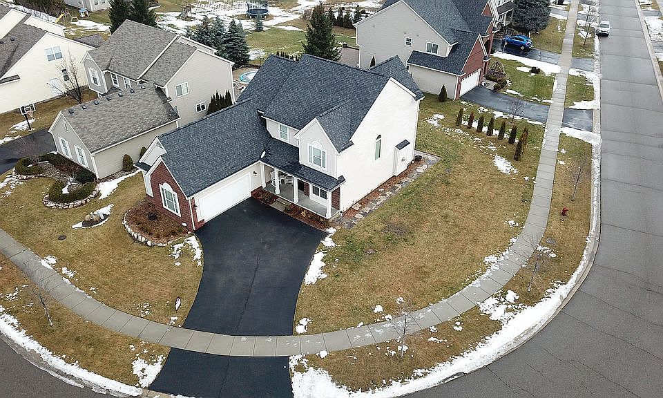1st image of 445 Franklin Lake Cir