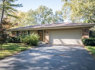 2132 Melody Ln, Waukesha, WI 53186