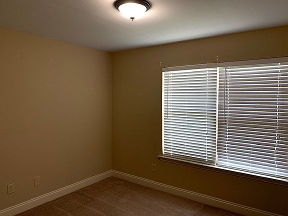 4th image of 9166 Dawes Oak Dr