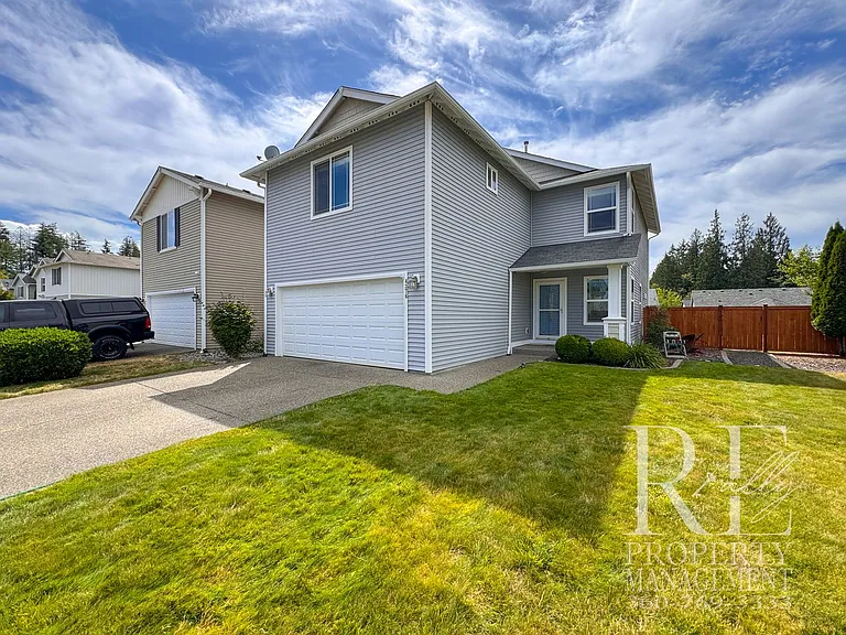 4376 Wigeon Ave SW — Photo 1