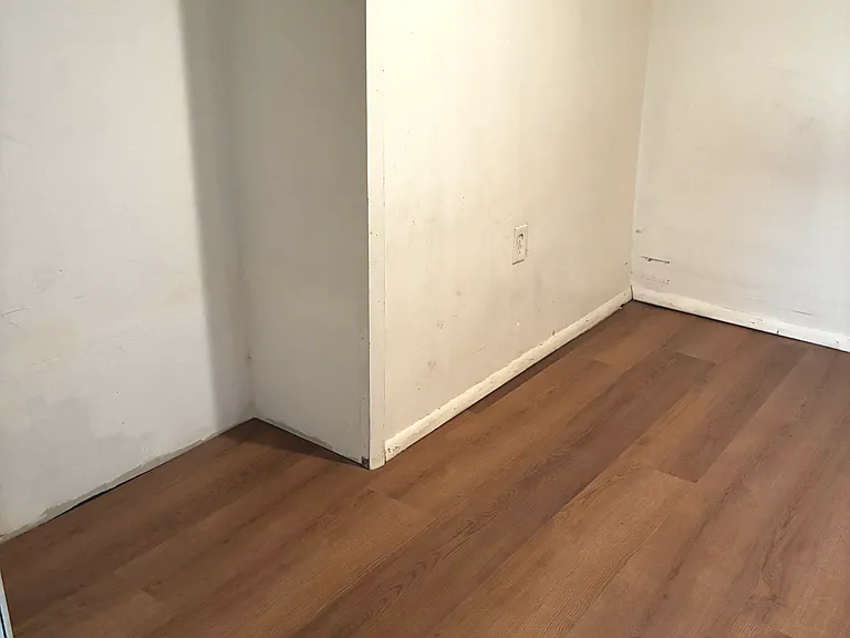 508 New York Ave #1 — Photo 4