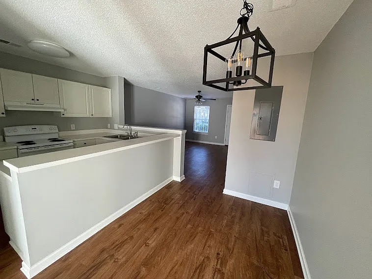 6718 B Bryant St - . — Photo 3