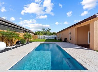 1405 SE 7th St, Homestead, FL 33033