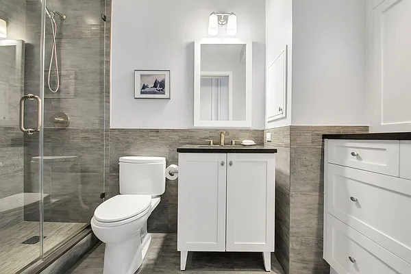 Sold by Compass | media 24