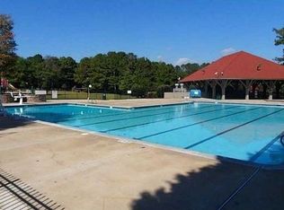 4103 Huntcliff Dr, Woodstock, GA 30189