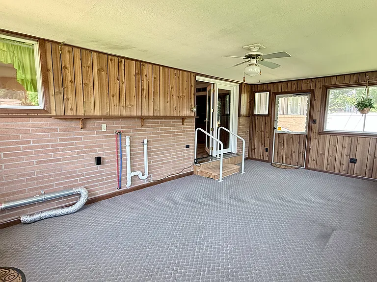 1007 N 10th St — Photo 28