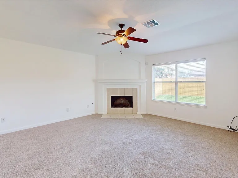 20226 Sunset Ranch Dr — Photo 3