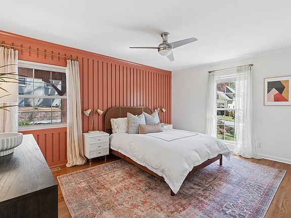 5th image of 1104 Temple St