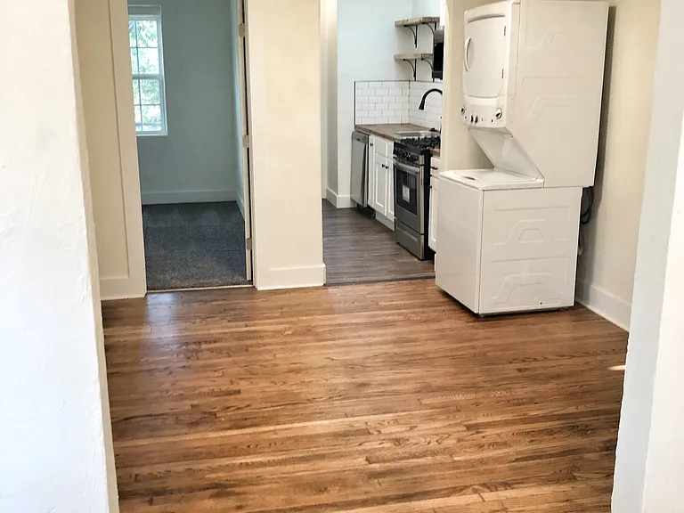815 NW 33rd St #815 — Photo 5