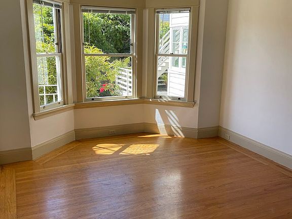 4th image of 3721 25th St Unit 2