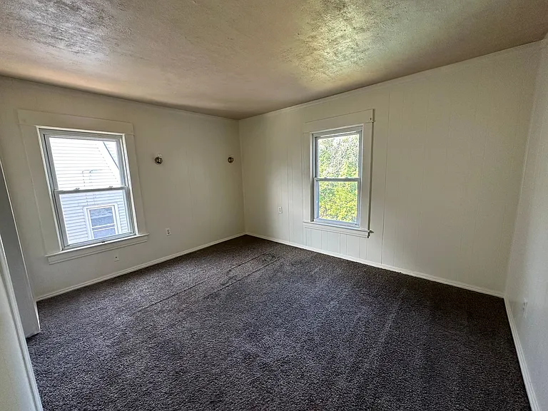 110 Halls Heights Ave — Photo 13