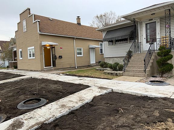 3rd image of 4837 Walsh Ave