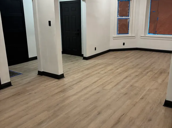 5965 W Erie St #1, Chicago, IL 60644