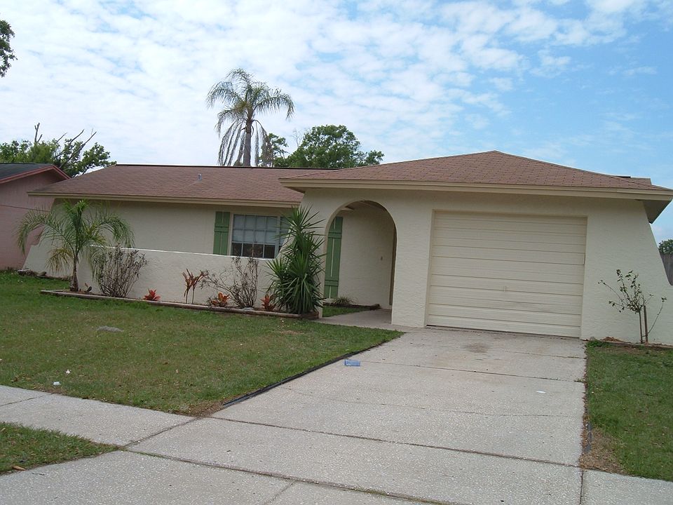 1st image of 14506 Markland Greens Pl