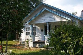 2nd image of 124 Warwick Mill Rd