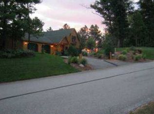 4648 Truax Lake Rd, Williamsburg, MI 49690
