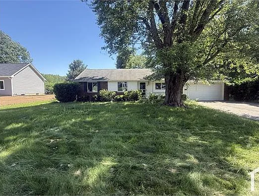 4939 Hayes Rd — Photo 3