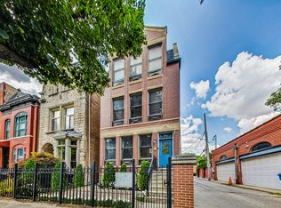 218 S Laflin St #101, Chicago, IL 60607