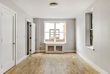 Rented by Akelius Real Estate Management