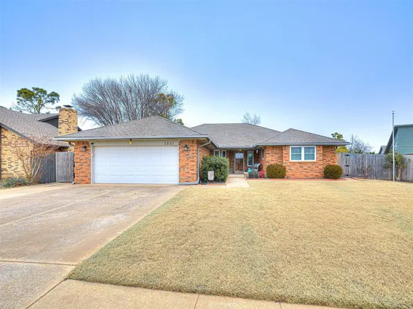 1331 Hamlet Rd, Oklahoma City, OK 73159