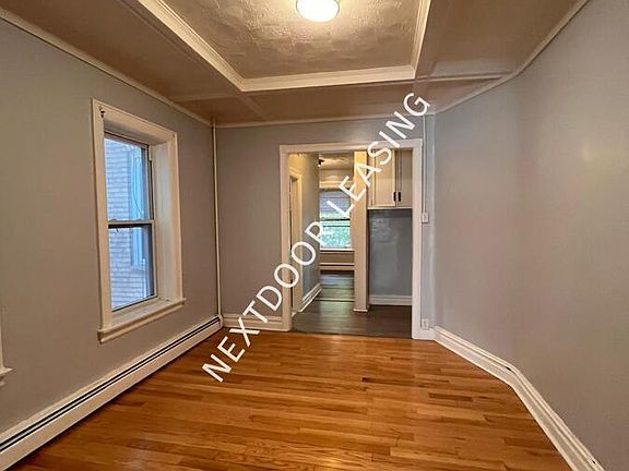 4th image of 111 Baldwin Ave #2LM
