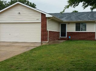3112 W Sunnybrook Ln, Wichita, KS 67217