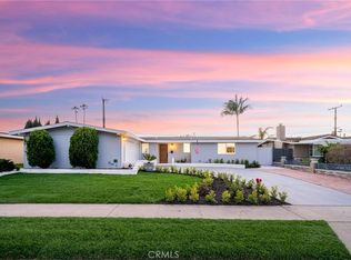 1727 Labrador Dr, Costa Mesa, CA 92626