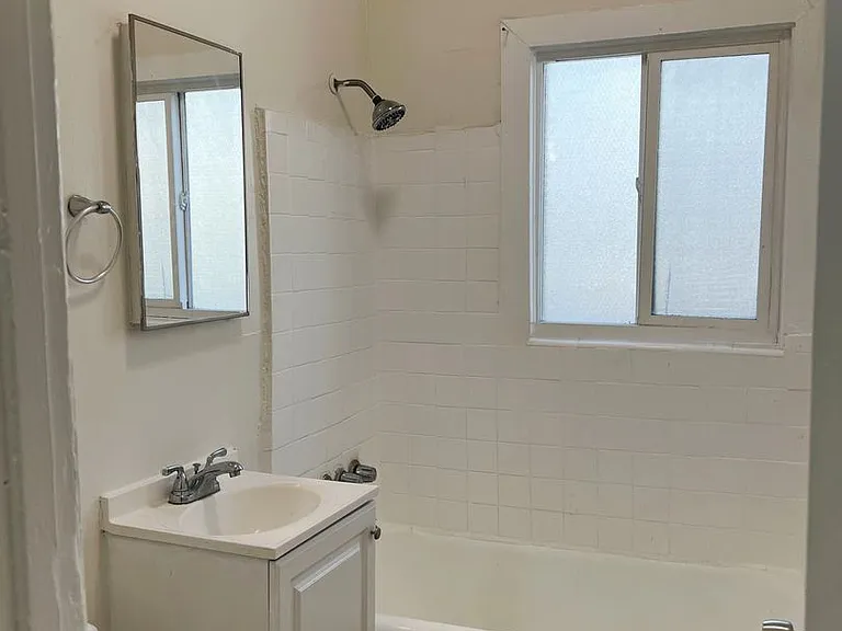 234 N Chicago St — Photo 12