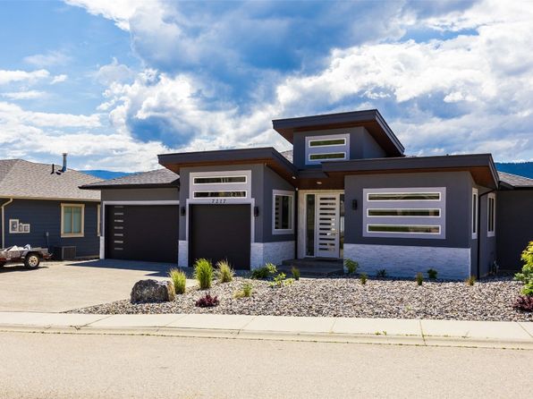 7217 Lakeridge Pl, Vernon, BC V1H 1Y3