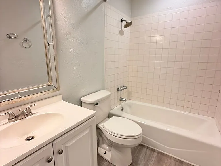 6901 Brentford Rd — Photo 14